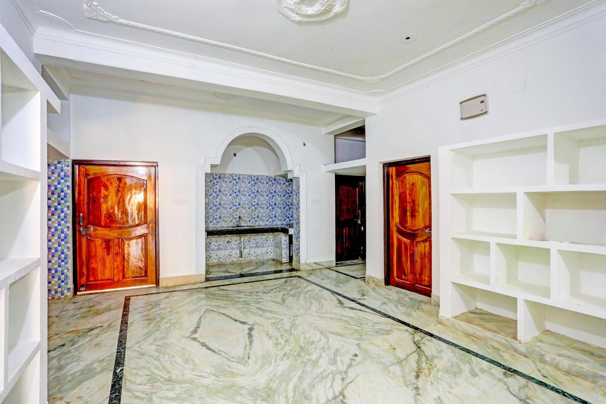 בובנשוואר Dibya Guest House מראה חיצוני תמונה
